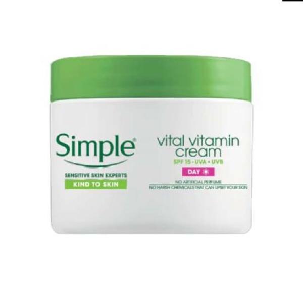 Simple Kind To Skin Vital Vitamin Day Cream SPF 15 50ml